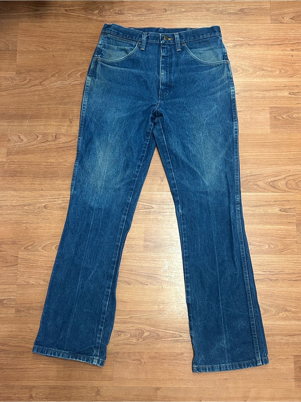 Vintage Men’s Wrangler Blue Jeans Size 33x34
